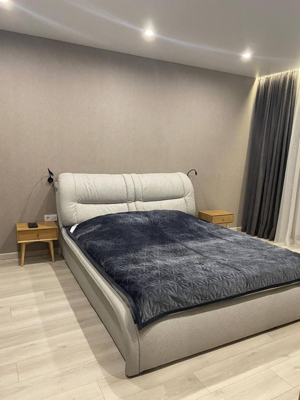 Apartpoltava Двокімнатні Апартаменти З Джакузі Біля Листопаду 외부 사진